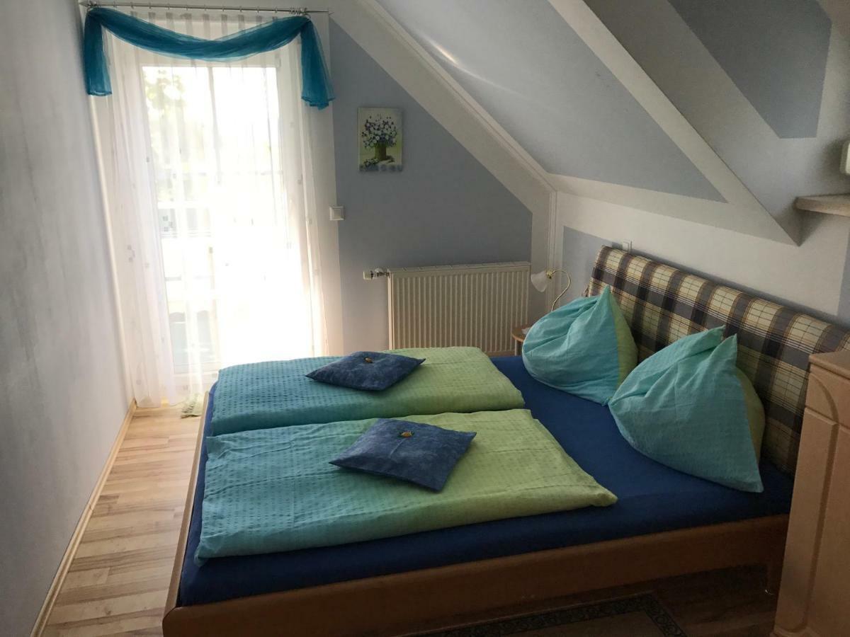 Gaestehaus Lindenhof Jennersdorf Dış mekan fotoğraf